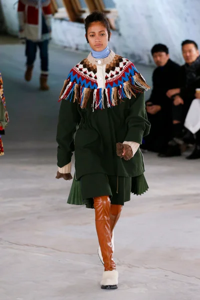 Look 47